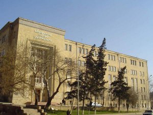 АУЯ посетил всемирно известный ученый