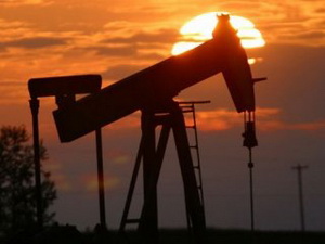 В октябре складские резервы нефти снизились