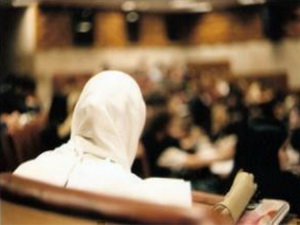 Председатели парламентских комитетов выступают против ношения хиджабов в школах