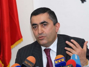 Дашнакцутюн требует отставки Сержа Саргсяна