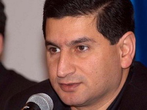 Глава армянской партии подал в отставку, чтобы сконцентрироваться на работе диаспоры