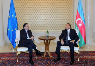 Cостоялась встреча Ильхама Алиева и Жозе Мануэля Баррозу один на один - ФОТО