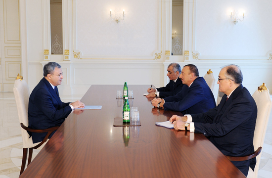 Ильхам Алиев принял президента компании «bp-Азербайджан» - ФОТО