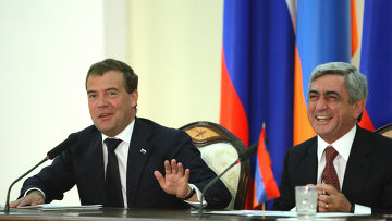 КС Армении обсудит армяно-российский договор о военной базе