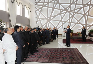Ильхам Алиев: «Сегодняшний Азербайджан – это динамично развивающаяся современная страна» - ФОТО
