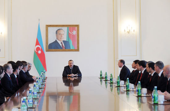 Ильхам Алиев: «Интер» порадовал весь азербайджанский народ уверенной победой над командой из Армении» - ФОТО