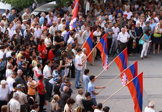 На митинге оппозиции в Ереване участвовали 5-6 тысяч человек