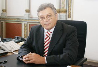 Махмуд Керимов: «Важно развивать научную деятельность в соответствии с интересами страны»