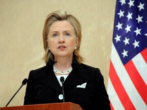 Надо пересмотреть вопрос об использовании в США ядерной энергии - Хиллари Клинтон