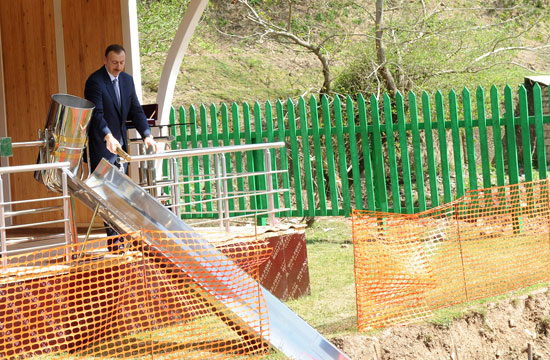 Ильхам Алиев принял участие в церемонии закладки фундамента малой гидроэлектростанции «Астара-1» - ФОТО