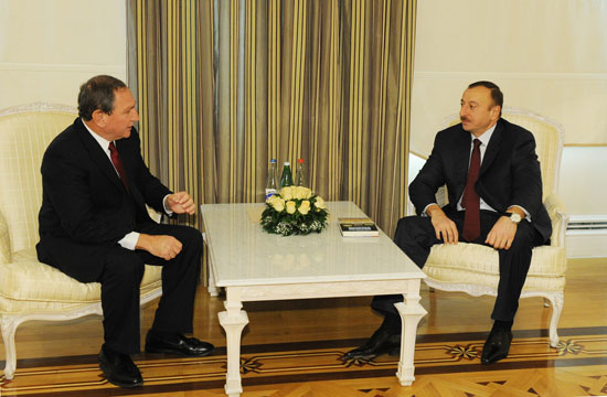 Ильхам Алиев принял главу глобальной аналитической службы «Стратфор» Джорджа Фридмана - ФОТО