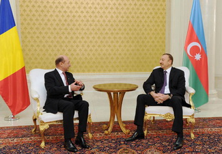 Состоялась встреча один на один президентов Азербайджана и Румынии - ФОТО