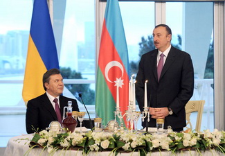 Ильхам Алиев: «Наши народы связывают многие годы, десятилетия, столетия дружбы, сотрудничества» - ОБНОВЛЕНО