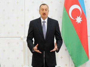 Ильхам Алиев выразил соболезнования Эмиру Кувейта