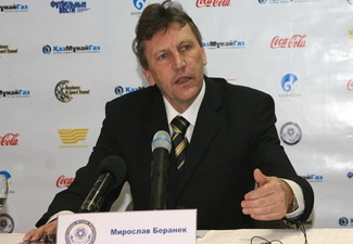 Главный тренер сборной Казахстана по футболу: «Азербайджан не отдаст нам 3 очка просто так»
