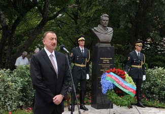 Ильхам Алиев посетил мемориал Героя Советского Союза Мехти Гусейнзаде и принял участие в открытии мемориального музея - ФОТО