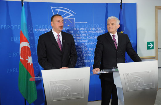 Ильхам Алиев: «Продолжение энергетического сотрудничества между Европой и Азербайджаном создает хорошие условия»