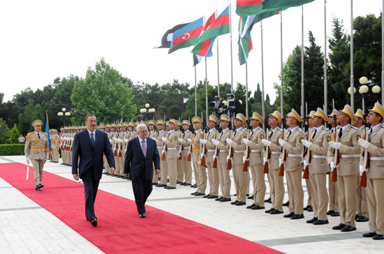 В Баку состоялась церемония официальной встречи Президента Палестины - ФОТО