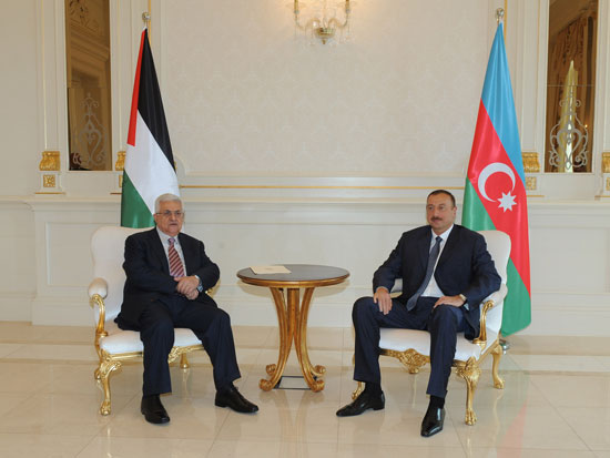 Состоялась встреча один на один президентов Азербайджана и Палестины - ФОТО
