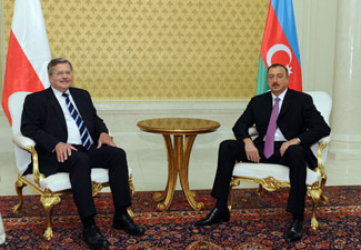 Состоялась встреча один на один президентов Азербайджана и Польши - ФОТО