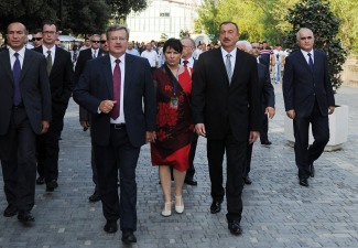 Президенты Азербайджана и Польши совершили прогулку по Приморскому национальному парку - ФОТО