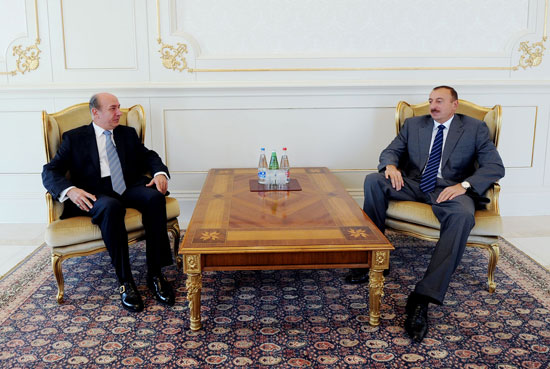 Ильхам Алиев принял нового руководителя Бакинского офиса ОБСЕ - ФОТО