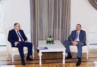 Ильхам Алиев принял зампреда Совета Федерации Федерального Собрания РФ