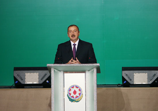 Ильхам Алиев: «За двадцать лет независимый Азербайджан прошел большой и успешный путь» - ФОТО