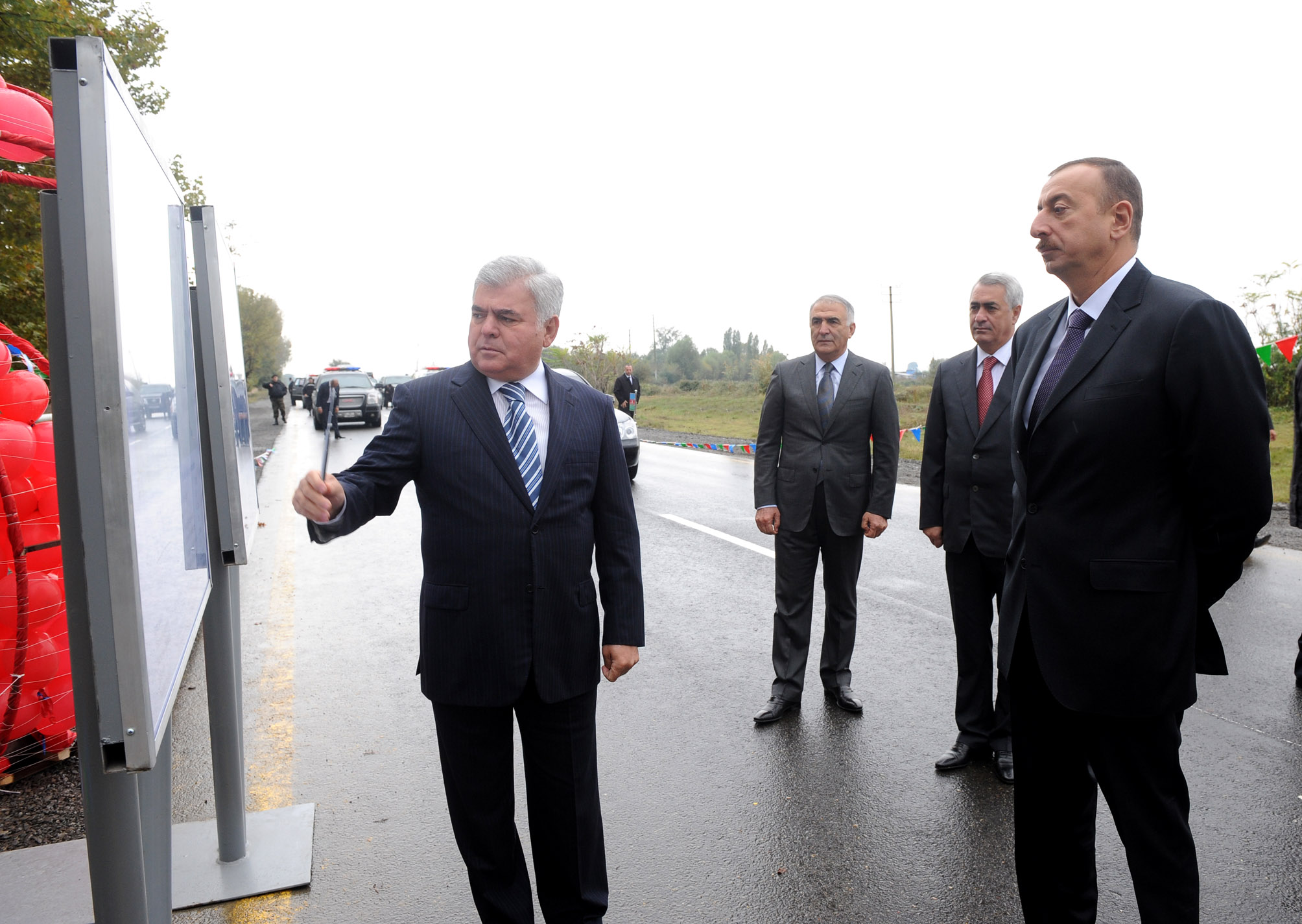 Ильхам Алиев принял участие в открытии 12-километрового участка автомобильной дороги Агдаш-Ляки - ФОТО