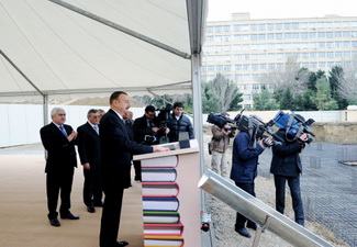 Президент Ильхам Алиев принял участие в закладке фундамента Центральной научной библиотеки НАНА - ФОТО
