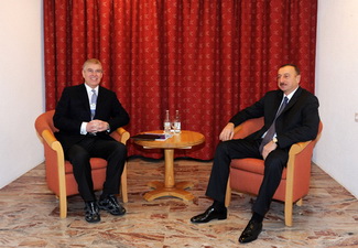 Президент Азербайджана встретился с британским принцем Эндрю