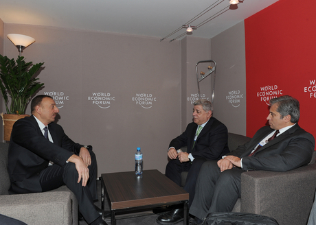 Ильхам Алиев встретился с премьер-министром Иордании