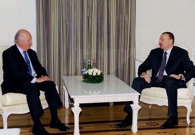 Президент Азербайджана встретился с бывшим президентом Чили