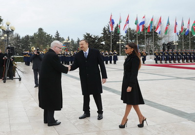 Состоялась церемония официального приветствия президента Хорватии - ФОТО