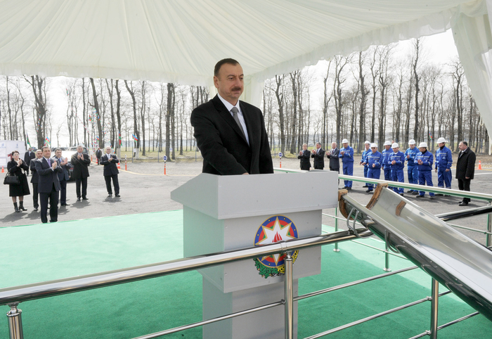 Ильхам Алиев принял участие в церемонии закладки фундамента водно-канализационной системы города Масаллы - ФОТО