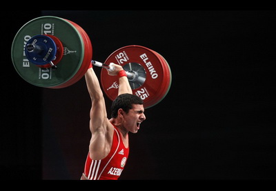 Азербайджанский штангист стал чемпионом Европы
