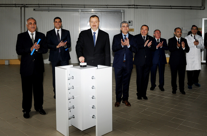 Ильхам Алиев: «Ликвидируется безработица, растет местное производство, бизнес-структуры расширяют свою деятельность» - ФОТО
