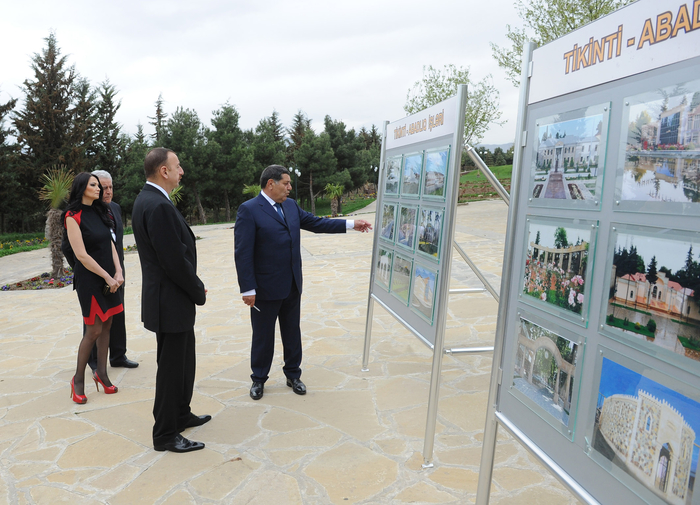 Ильхам Алиев посетил памятник общенациональному лидеру в Товузе - ФОТО