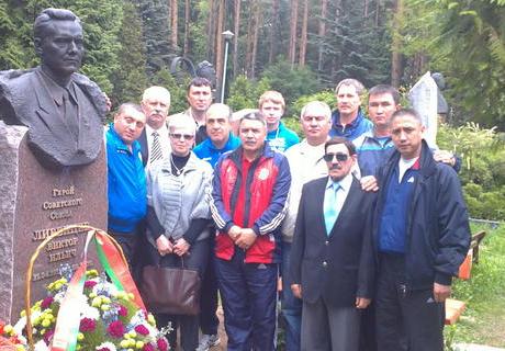 Чемпион мира Магомедрасул Меджидов успешно стартовал на турнире в Минске
