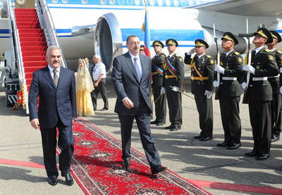 Ильхам Алиев прибыл с визитом в Нахчыванскую Автономную Республику - ФОТО