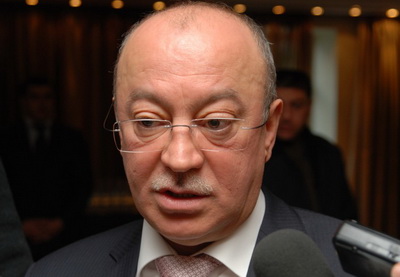Глава МЧС посетил пострадавшие от наводнений села в Сабирабадском районе