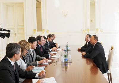 Ильхам Алиев принял министра иностранных дел Португалии