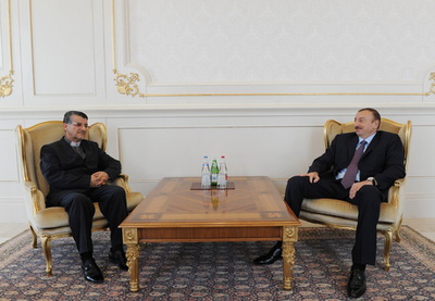 Ильхам Алиев принял посла Ирана по случаю завершения его дипломатической миссии