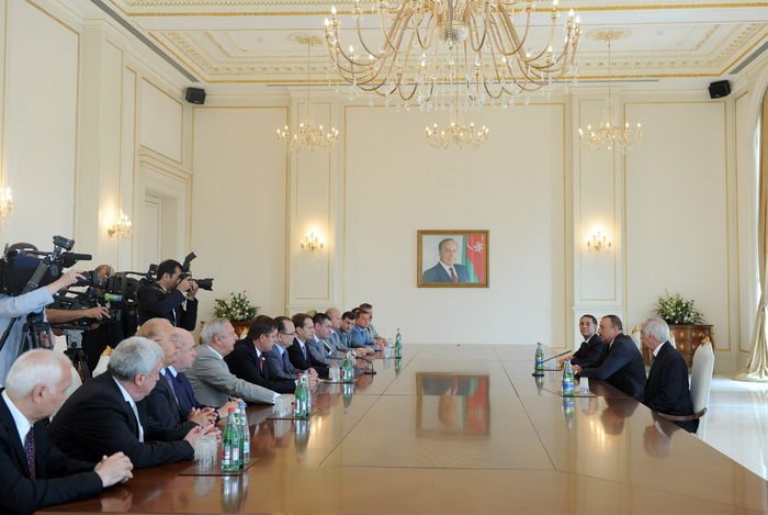 Ильхам Алиев принял делегацию во главе с председателем Государственной Думы России - ФОТО