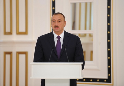 Межрелигиозный диалог в Азербайджане носит образцовый характер - Ильхам Алиев - ФОТО