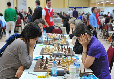 9-й тур шахматной Олимпиады: женская сборная Азербайджана вслед за Арменией обыграла и Грузию и делит 7-е место - ОБНОВЛЕНО