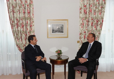 Президент Азербайджана встретился с Николя Саркози