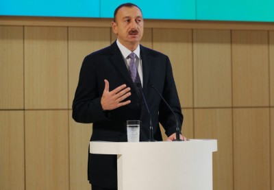 Ильхам Алиев: «Если не будет зарубежной помощи, кредитов, пожертвований диаспоры, экономика Армении полностью рухнет»