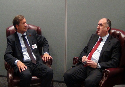 Эльмар Мамедъяров встретился с главой МИД Словении