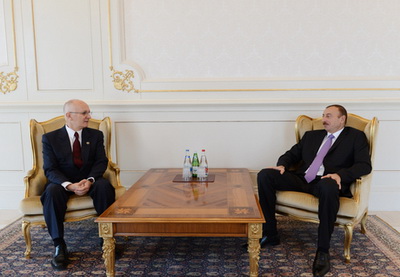 Ильхам Алиев принял резидента-координатора ООН в Азербайджане